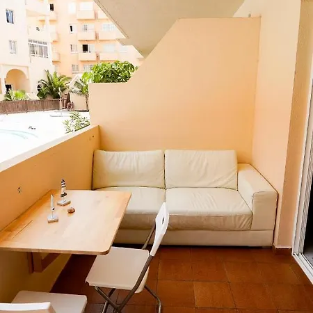 Apartament Marineda *